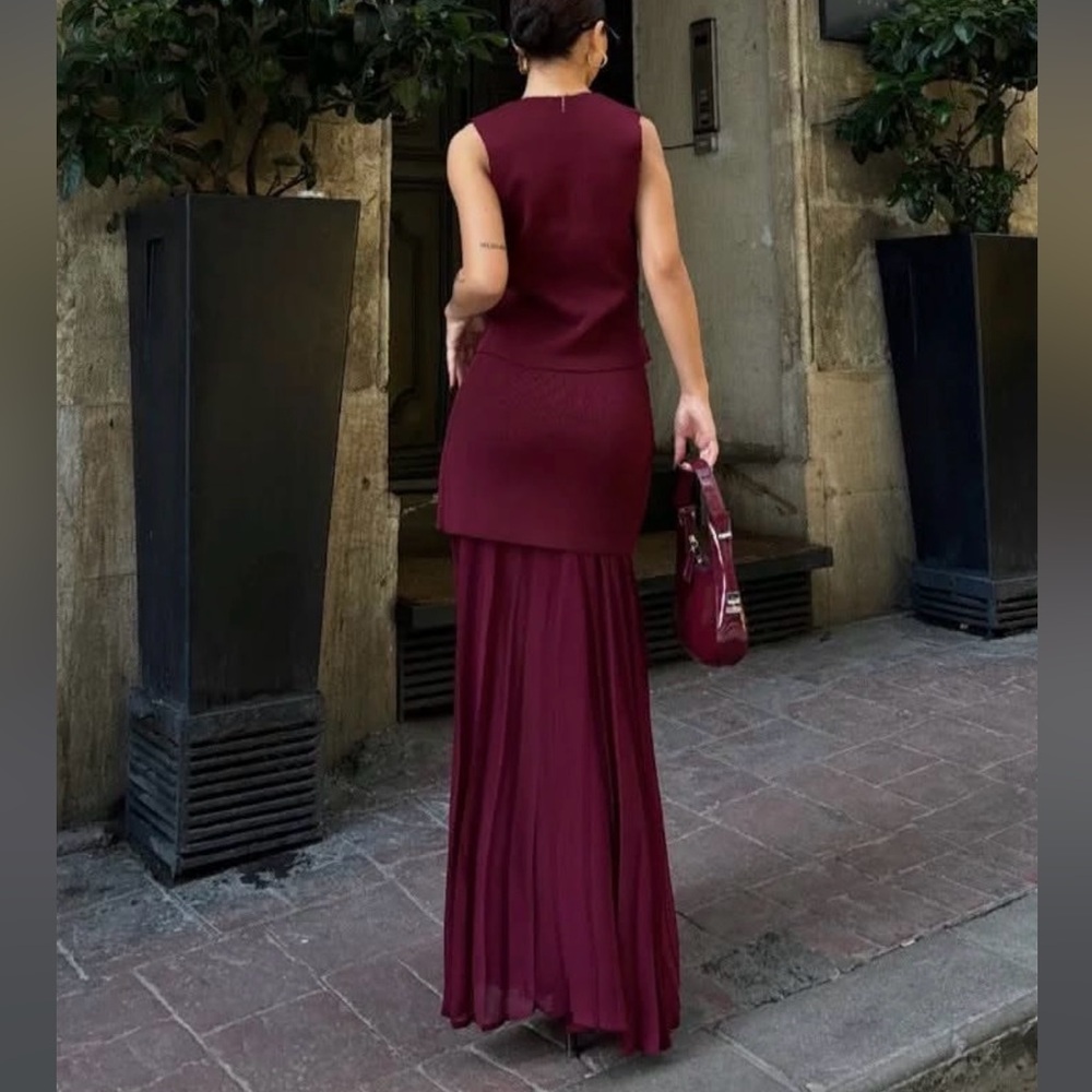 Zara NWT burgundy drop waist double layered underlay mixed pleated knit skirt - Picture 2 of 15